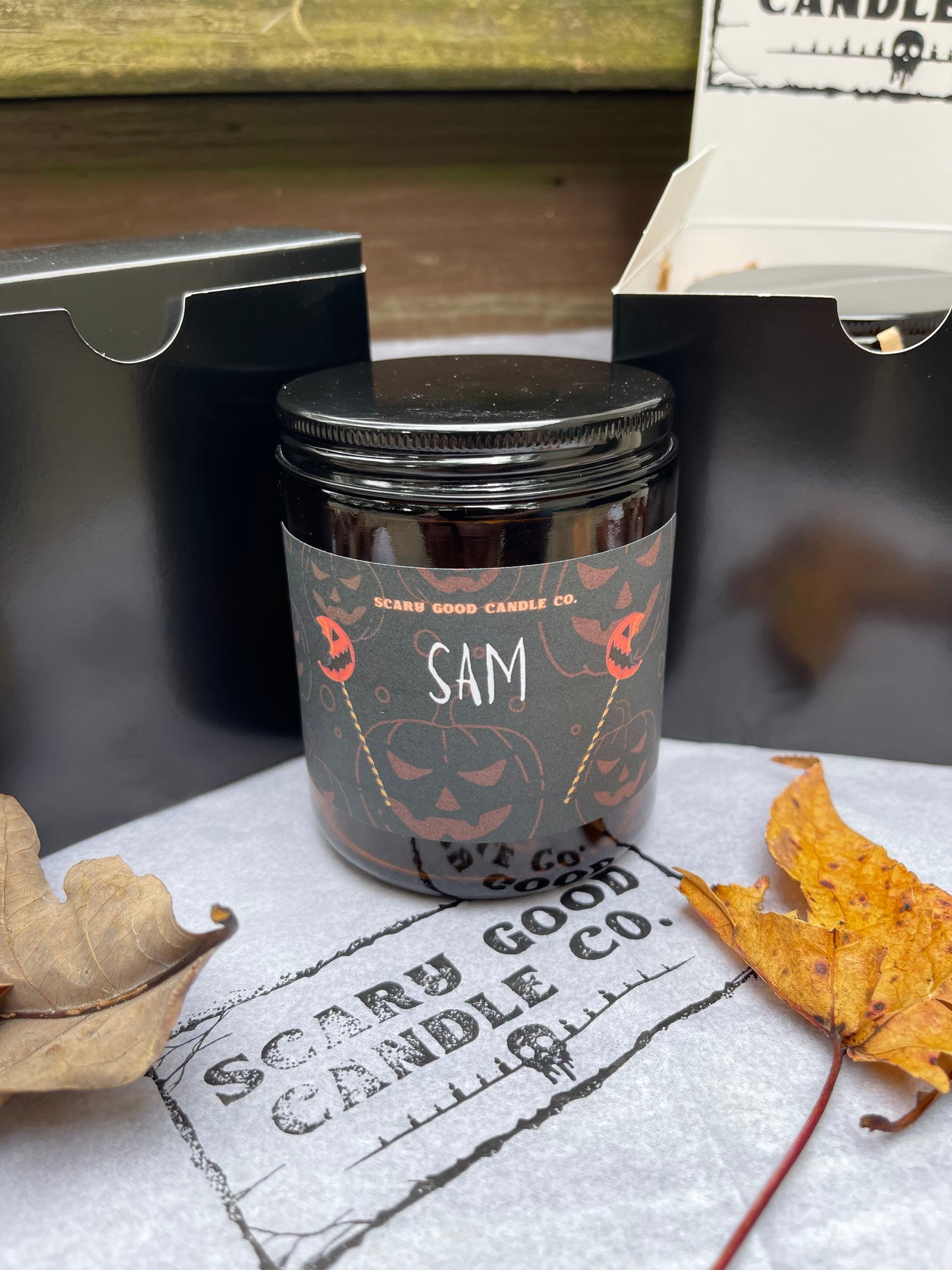 Sam - Trick 'r Treat 8 Ounce Soy Wax Candle